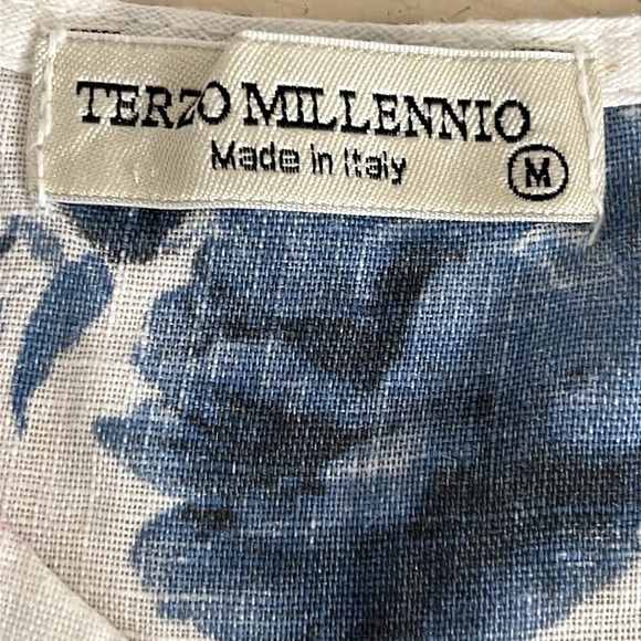 Terzo Millennio Flutter Sleeve Floral Linen Blouse - Size Medium - Picture 4 of 6
